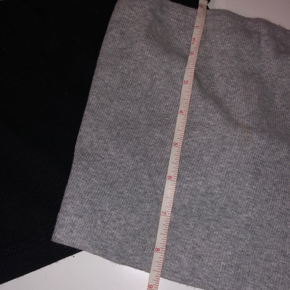 Vertically Ribbed Cropped Tube-Top Bundle - Picture 5 of 5